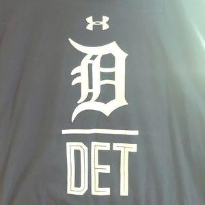 Detroit Tigers tee